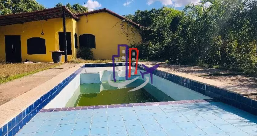 Sítio Para Vender com 03 quartos 01 suítes no bairro Zona Rural em Mateus Leme