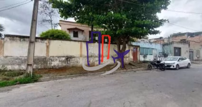 Casa Para Vender com 03 quartos no bairro Cruzeiro do Sul em Betim