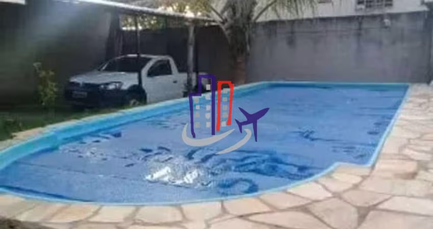 Casa Para Vender com 03 quartos no bairro Granja Ouro Branco em Contagem