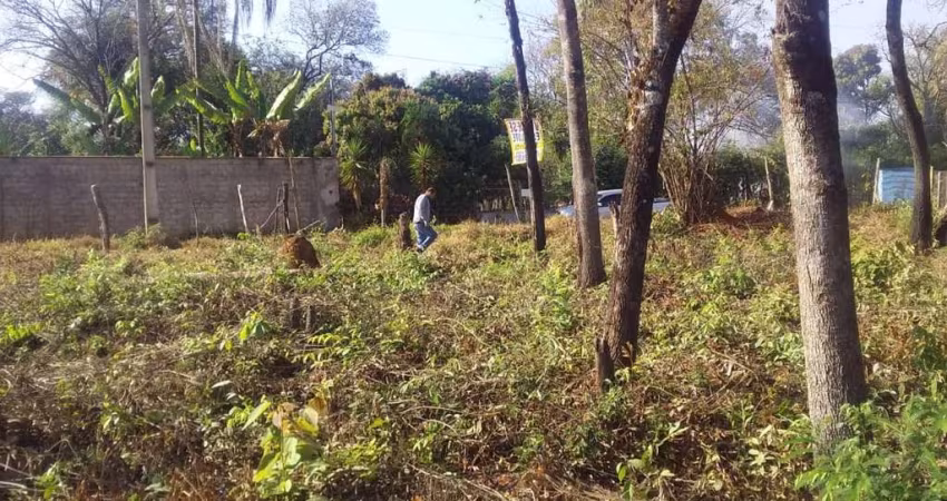 Lote / Terreno Área de Sítio Para Vender no bairro Tupã em Contagem