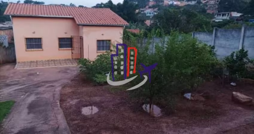 Casa Para Vender com 03 quartos no bairro João Paulo II em Mateus Leme
