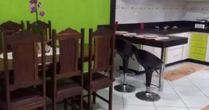 Casa para vender com 02 quartos no bairro novo cruzeiro em betim