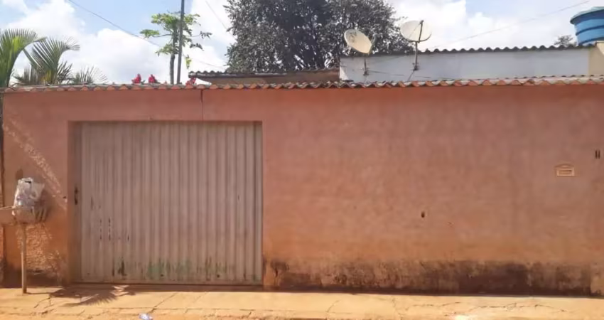 Casa para vender com 3 quartos 1 suíte no bairro araças em mateus leme