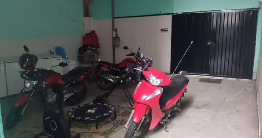 Casa duplex para vender com 04 quartos e 01 suíte no bairro jardim teresópolis em betim
