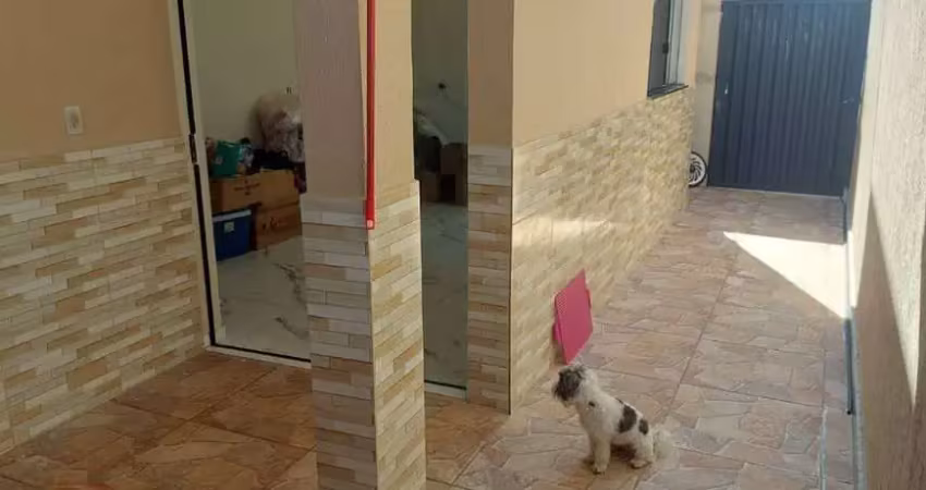 Casa para vender com 02 quartos no bairro sapucaias 2 em contagem