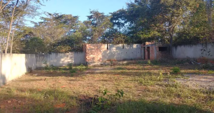 Lote / terreno de bairro para vender no bairro paraíso em mateus leme