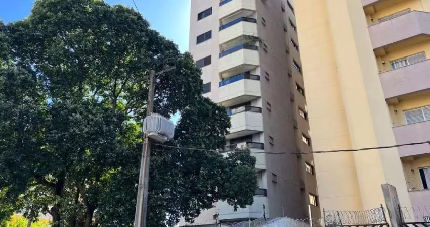 Apartamento à venda no centro, com 2 quartos,77 m², edifício residencial montese
