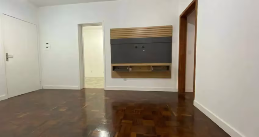 Apartamento com 2 quartos à venda na Rua Coronel Genuino, 433, Centro Histórico, Porto Alegre