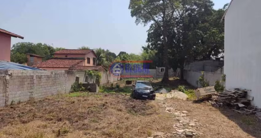 Terreno à venda na Rua Francisco Cândido Filho, Ubatiba, Maricá