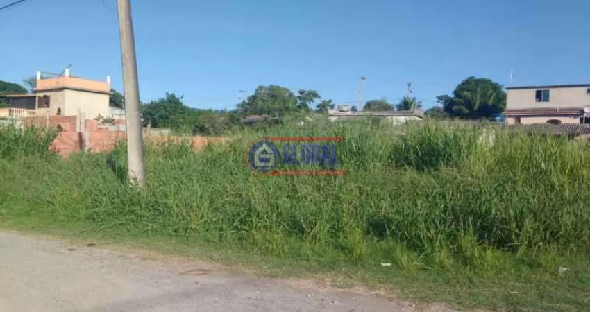 Terreno em condomínio fechado à venda na Rua Um, Caxito, Maricá