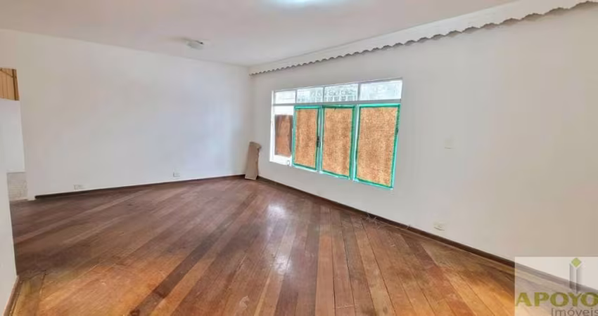 Casa térrea com 3 dormitórios 1 suíte 4 vagas no Jardim Jabaquara