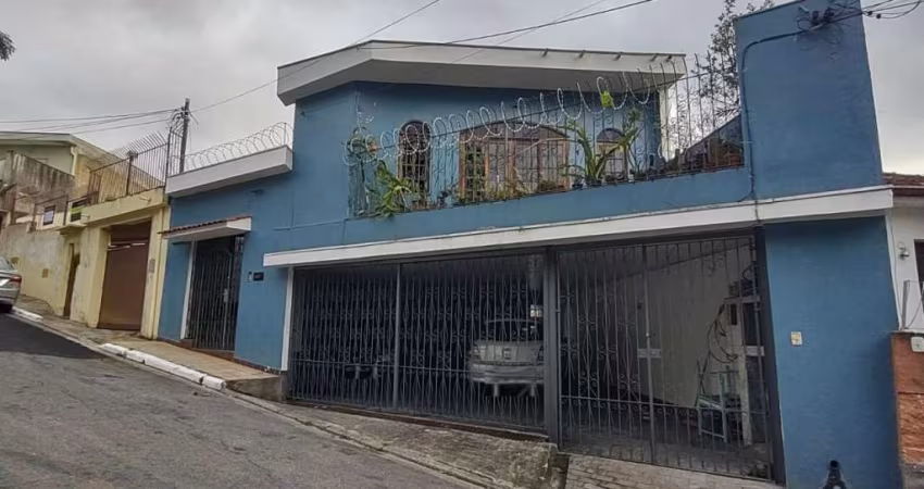 Jardim Sandra a 200 metros Metrô Capão Redondo excelente local. Aceita permuta e financiamento !!