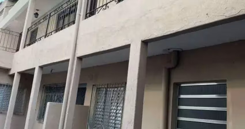 Capão Redondo Jardim Clarice 3 CASAS NO TERRENO ótimo local. NÃO DA FINANCIAMENTO
