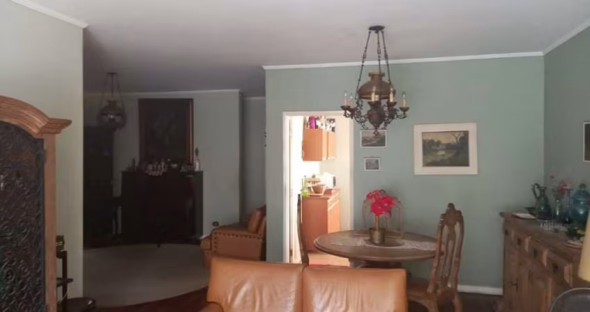Casa com 4 dormitórios à venda no Jabaquara