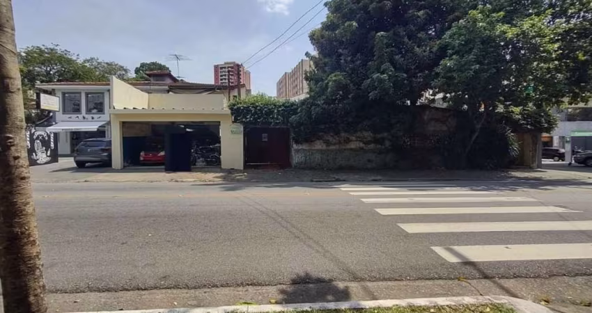Jardim Marajoara na Avenida Sobrado + Salão comercial na frente