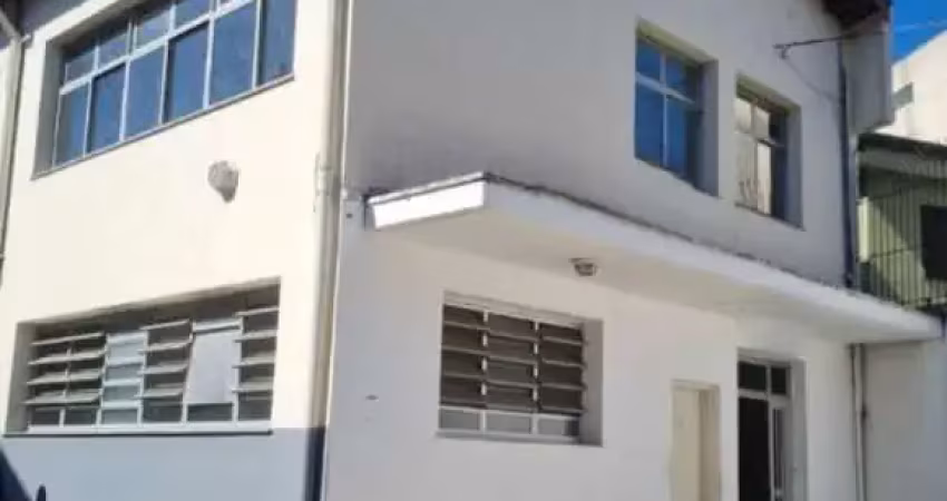 Galpão comercial com mezanino + prédio comercial de 2 pavimentos