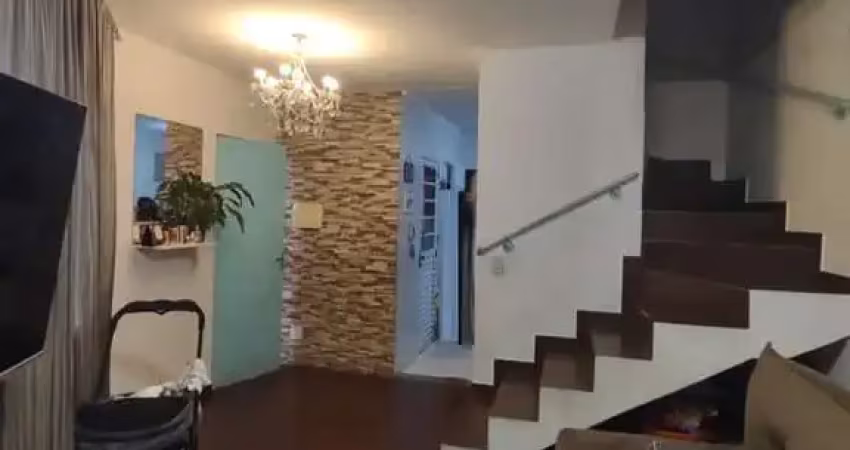 Sobrado condominio fechado próximo nova estação comendador
