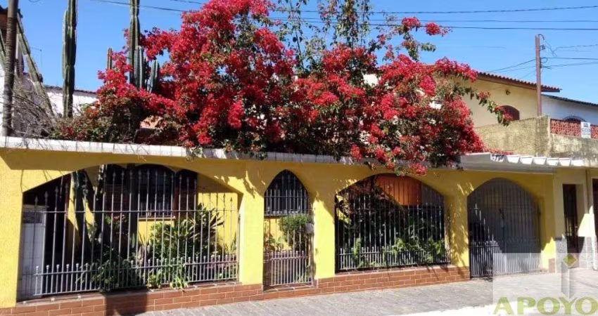 Campo Grande Casa Totalmente Térrea isolada a 50 metros da Av Sabara