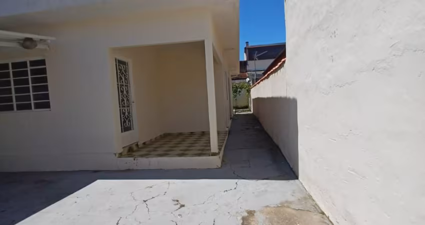 Casa lote  300m²  na Vila Tesouro  São José dos Campos SP.