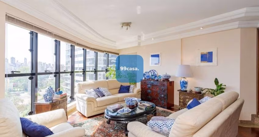Apartamento à venda no Batel com 4 quartos, incluindo 2 suítes - Curitiba PR
