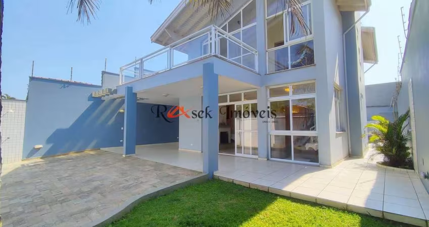Sobrado com 4 quartos, Suarão, Itanhaém - R$ 850 mil, Cod: 1561