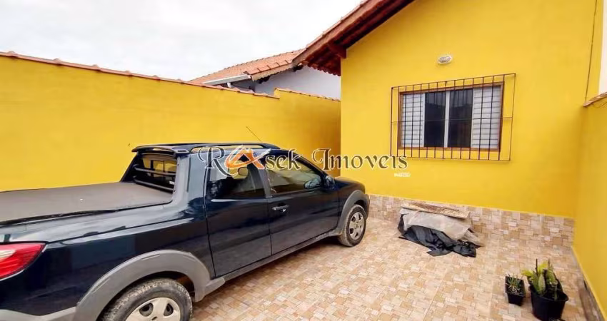 Casa com 2 dorms, Vila Loty, Itanhaém - R$ 280 mil, Cod: 996