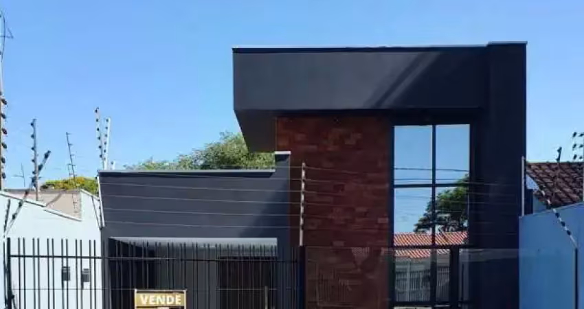 Casa à venda em Maringá, Parque Residencial Quebec, com 5 quartos, com 160 m²