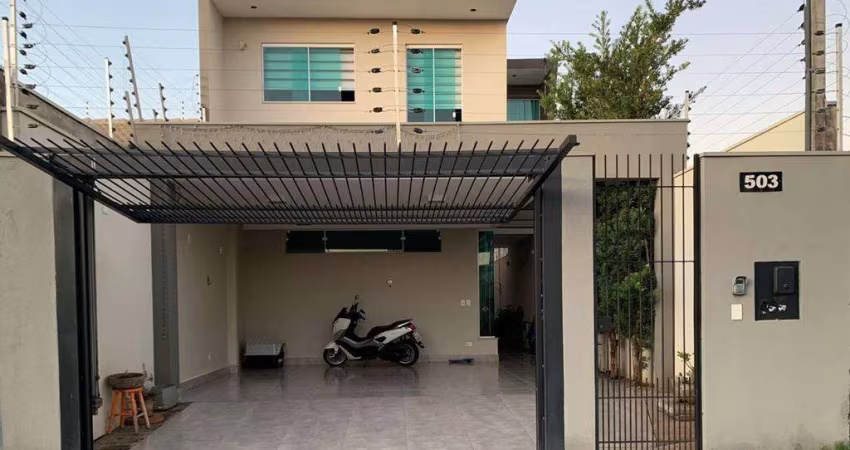 Sobrado à venda em Maringá, Jardim Paulista, com 4 quartos, com 170 m²