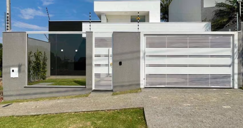 Casa à venda em Maringá, Jardim Canadá, com 3 quartos, com 115 m²