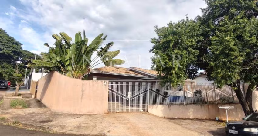 Casa para Venda em Maringá, Conjunto Habitacional Requião