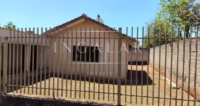 Casa para Venda em Maringá, Conjunto Habitacional Albino Meneguetti (Iguatemi), 2 dormitórios, 1 banheiro