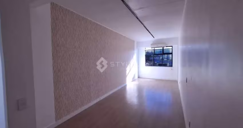 Sala comercial com 2 salas à venda na Rua Arquias Cordeiro, Méier, Rio de Janeiro