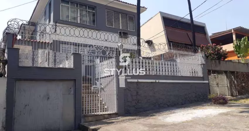 Casa com 6 quartos à venda na Estrada Adhemar Bebiano, Del Castilho, Rio de Janeiro