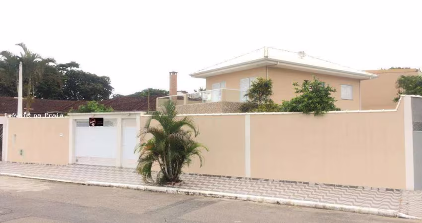 Casa à venda no bairro Solemar em Praia Grande/SP