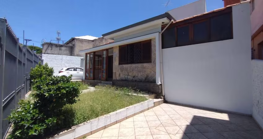 Venda | Casa térrea individual com 418m², 3 dormitórios, quintal com churrasqueira, 5 vagas, em Pirituba