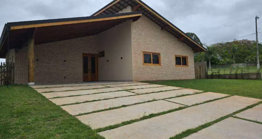 Casa com 3 dormitórios à venda, 176 m² por r$ 1.100.000 - campo do meio - araçoiaba da serra/sp