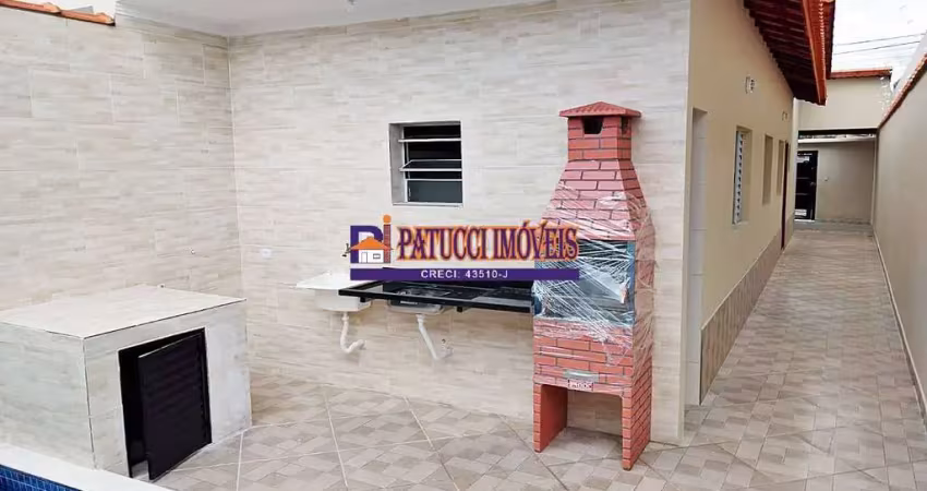 Ótima localização!! casa nova com piscina - próximo ao mar