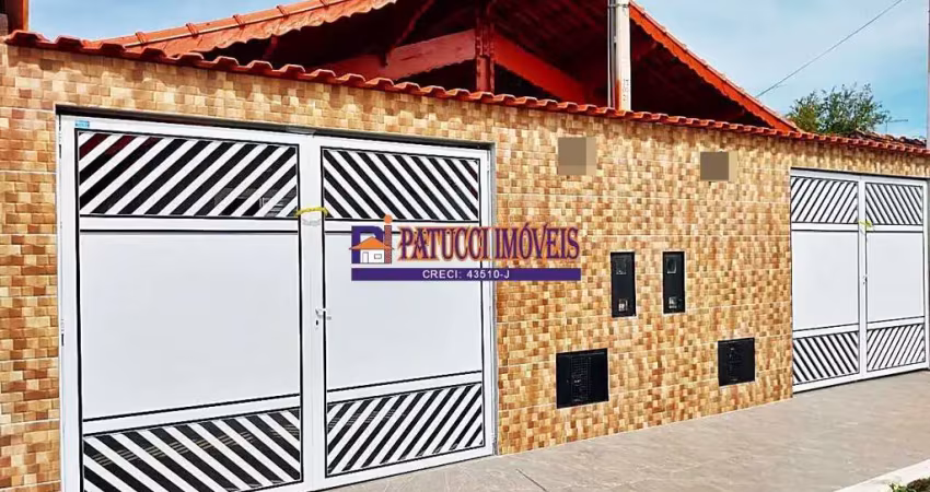 Casa com 03 dormitórios e piscina com cascata - ótima localização!