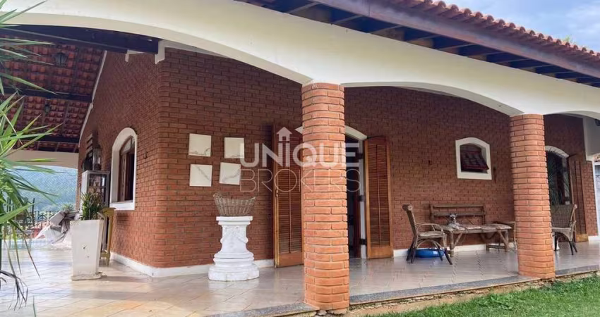 Casa de Condomínio com 2 quartos, Parque São Gabriel - Itatiba