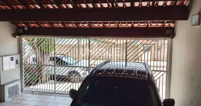 Casa com 3 quartos à venda na Rua Durval Chiochetti, 94, Medeiros, Jundiaí