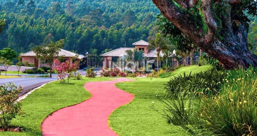 Terreno com 800m2 no Condomínio Fazenda Serrazul, Itupeva-SP