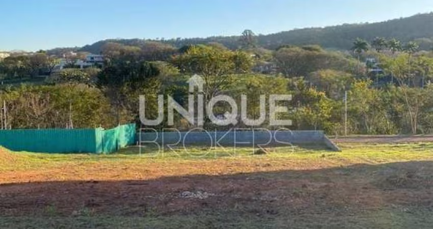 Terreno à venda com vista livre no condomínio Fazenda Serra Azul II