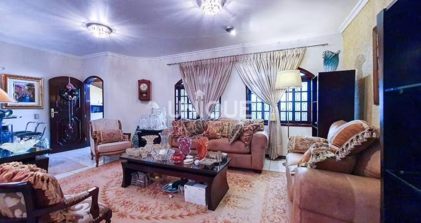 Casa Com 3 Dormitórios À Venda, 280 M² Por R$ 1.950.000,00 - Jardim Samambaia - Jundiaí/Sp