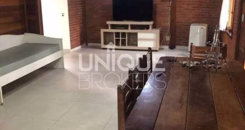 Casa de Condomínio com 3 quartos à Venda, Jardim Tereza Cristina - Jundiaí