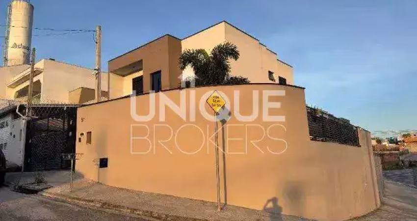 Casa com 3 quartos à venda na Rua Airton Ciprião Puglia, 51, Jardim Vale Verde, Jundiaí