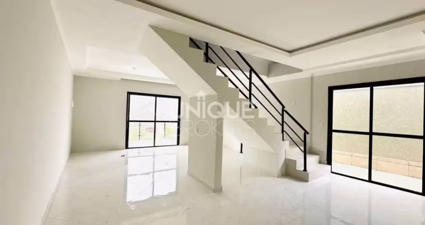 Casa com 3 quartos, Santa Terezinha (Jordanésia) - Cajamar