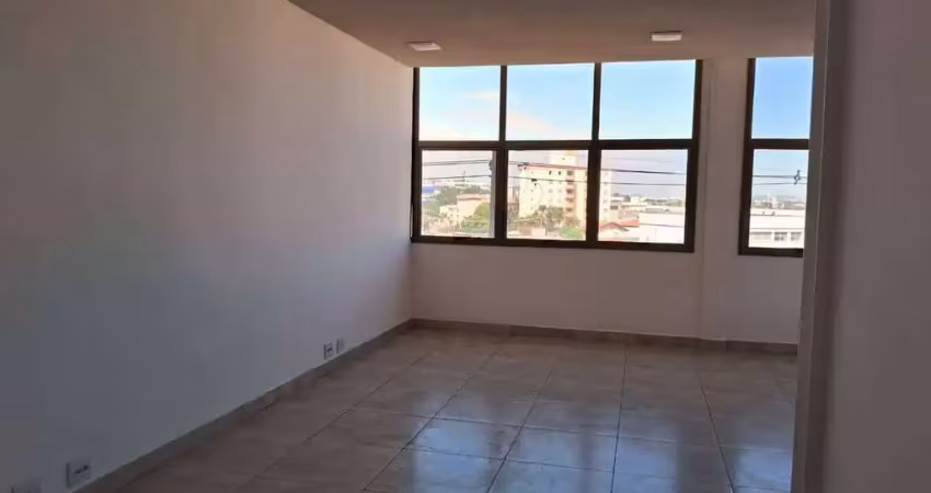 Casa comercial com 1 sala para alugar na Rua Itirapina, 1060, Cidade Luiza, Jundiaí