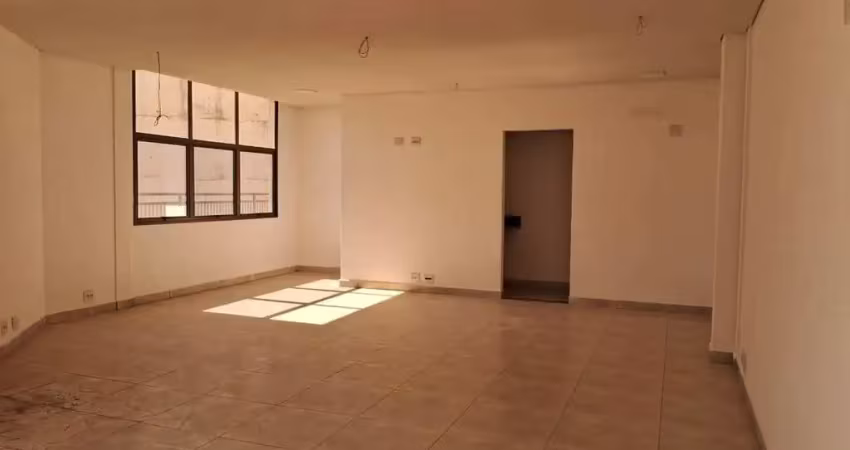 Casa comercial com 1 sala para alugar na Rua Itirapina, 1060, Cidade Luiza, Jundiaí