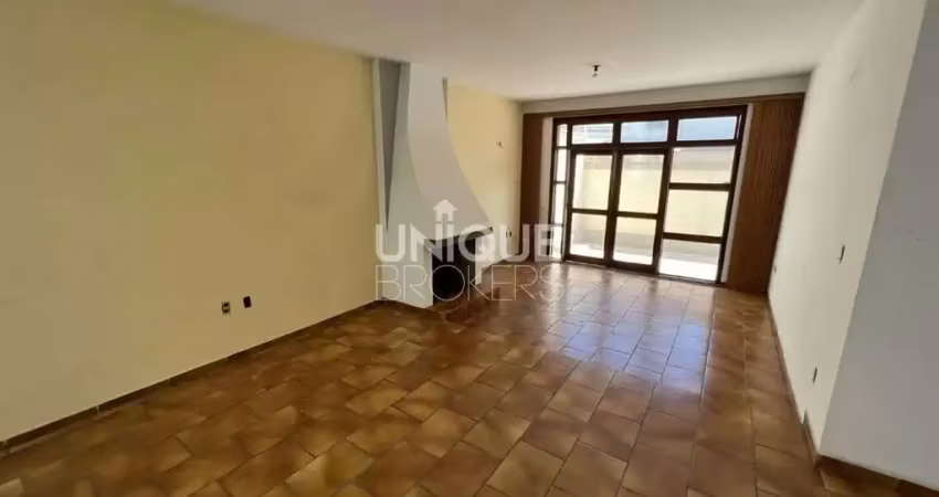 Casa com 3 quartos à venda na Rua Alberto Saí, 135, Vila Vianelo, Jundiaí