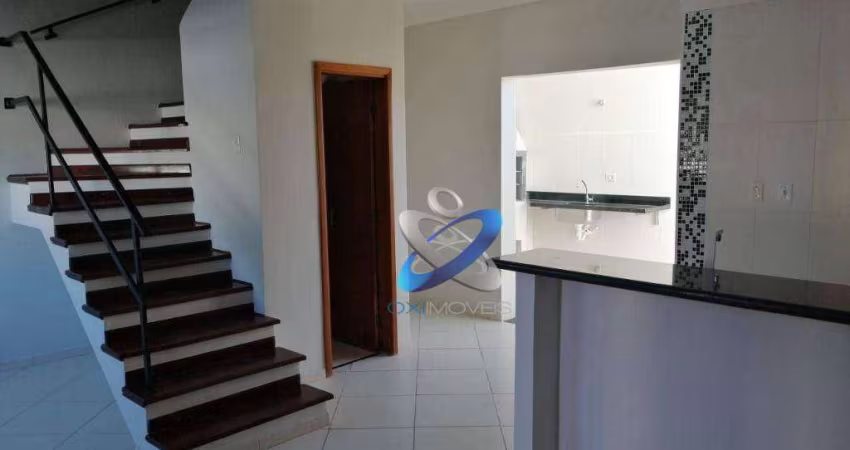 Sobrado com 3 dormitórios à venda, 82 m² por R$ 360.000,00 - Vila Santos - Caçapava/SP